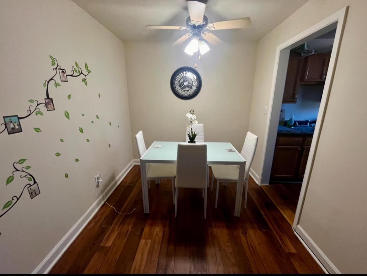 Incredible Find Near Washington Dc - 1 Private Room In Shared Apartment Landover Exterior photo